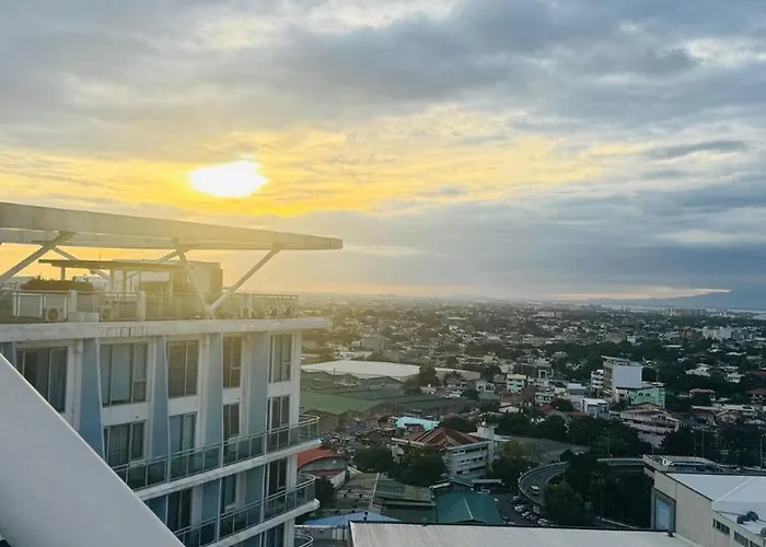 Azure Urban Residences By Prestige *