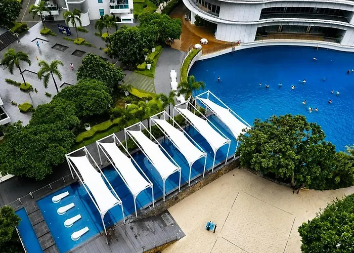 Azure Urban Residences By Prestige 渡假村 *